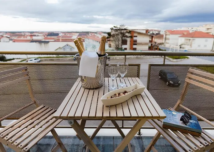 Sunshine Apartment *